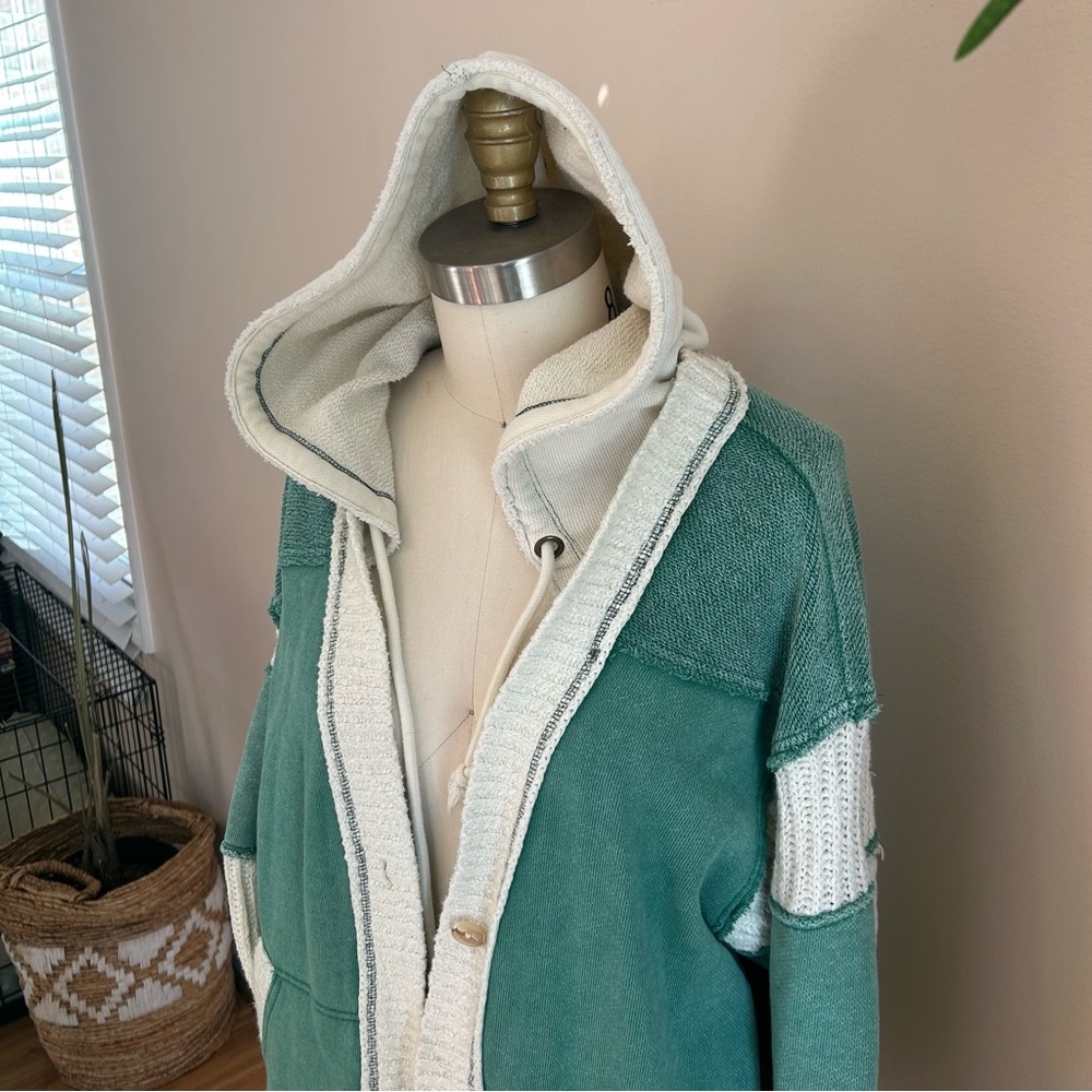 WE THE FREE Chase Cardi in Forest Combo - Picture 2 of 7